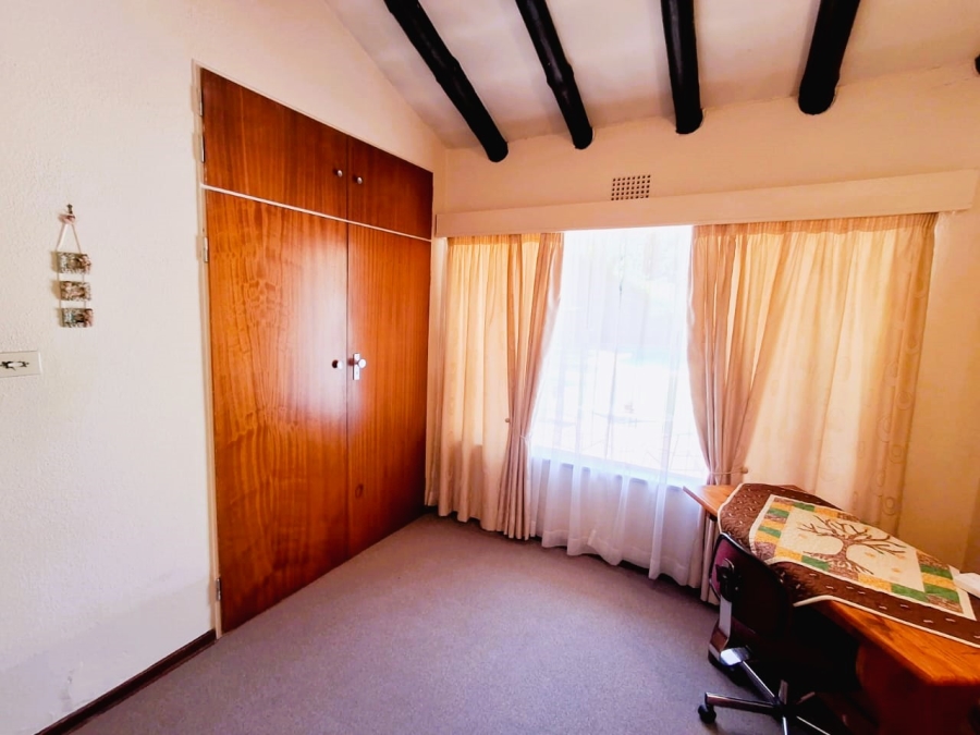 3 Bedroom Property for Sale in Vaalpark Free State